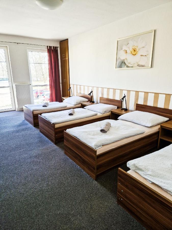 Hotel Ned Hockey نيمبورك المظهر الخارجي الصورة